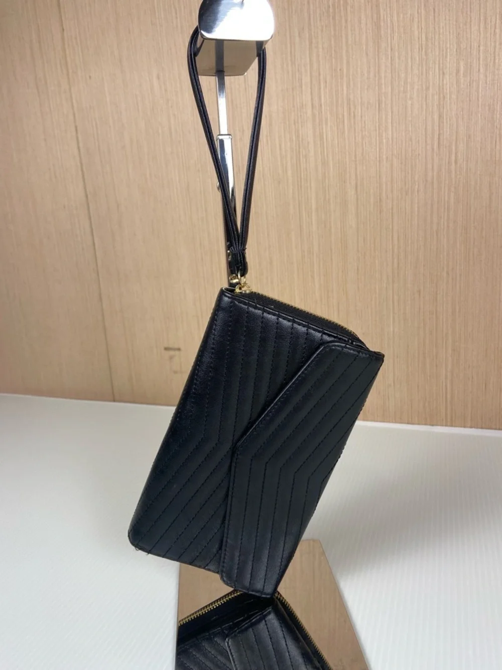 Black Chevron Quilted Phone Wristlet Wallet Clutch Zip Around Organizer